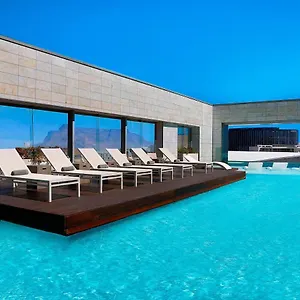 Hotel Marriott Crystal Towers, Cape Town